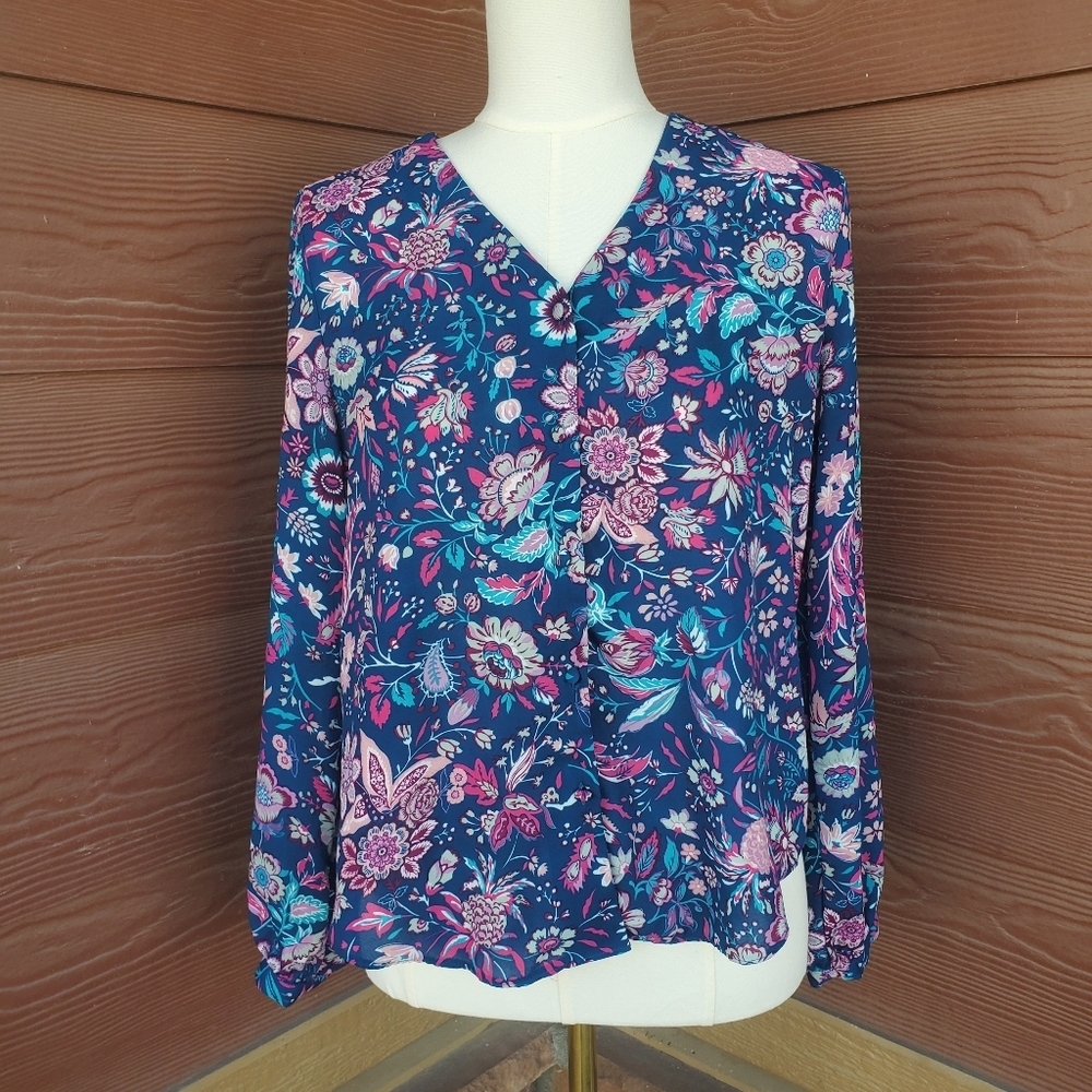 Attention Floral Blue and Pink Women's Blouse Size Small NWOT